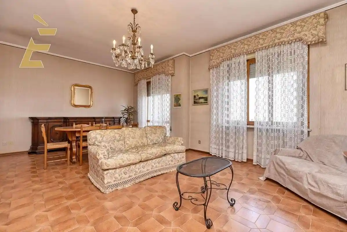 Trilocale via Del Castagnone 30, Centro, Valenza - foto 4