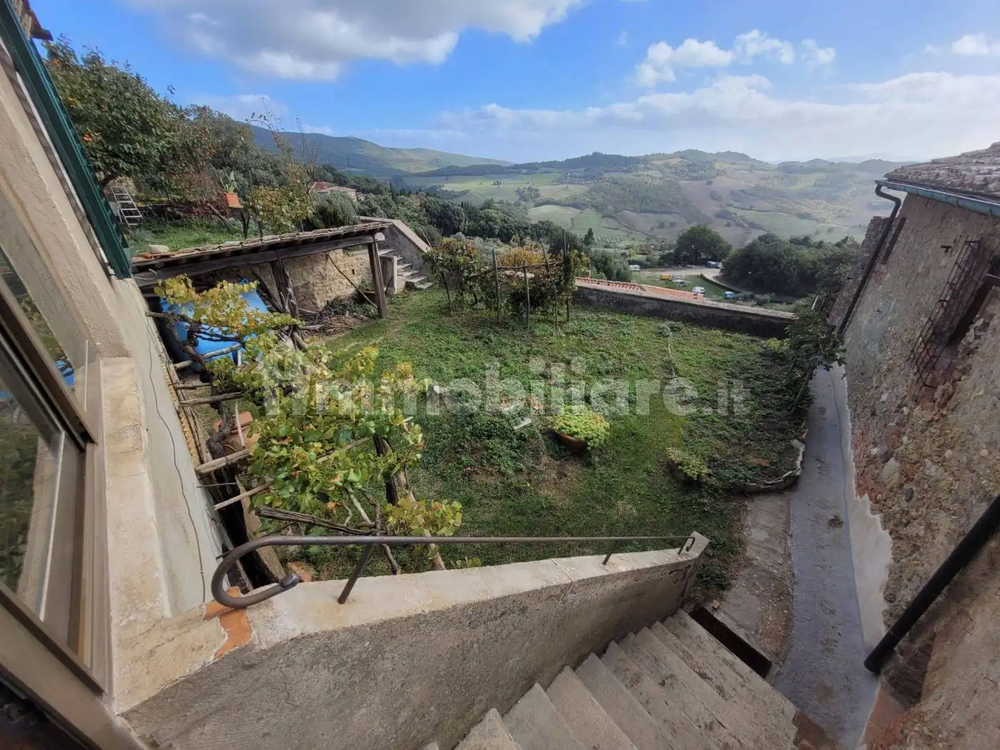 Casa indipendente in vendita a Radicondoli