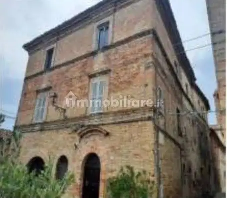 Villa in asta a Campofilone