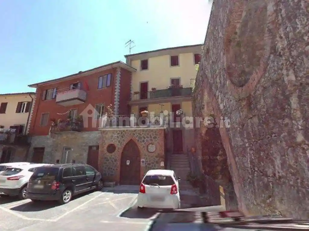 Appartamento all'asta via Castello 15, Gallicano - foto 3