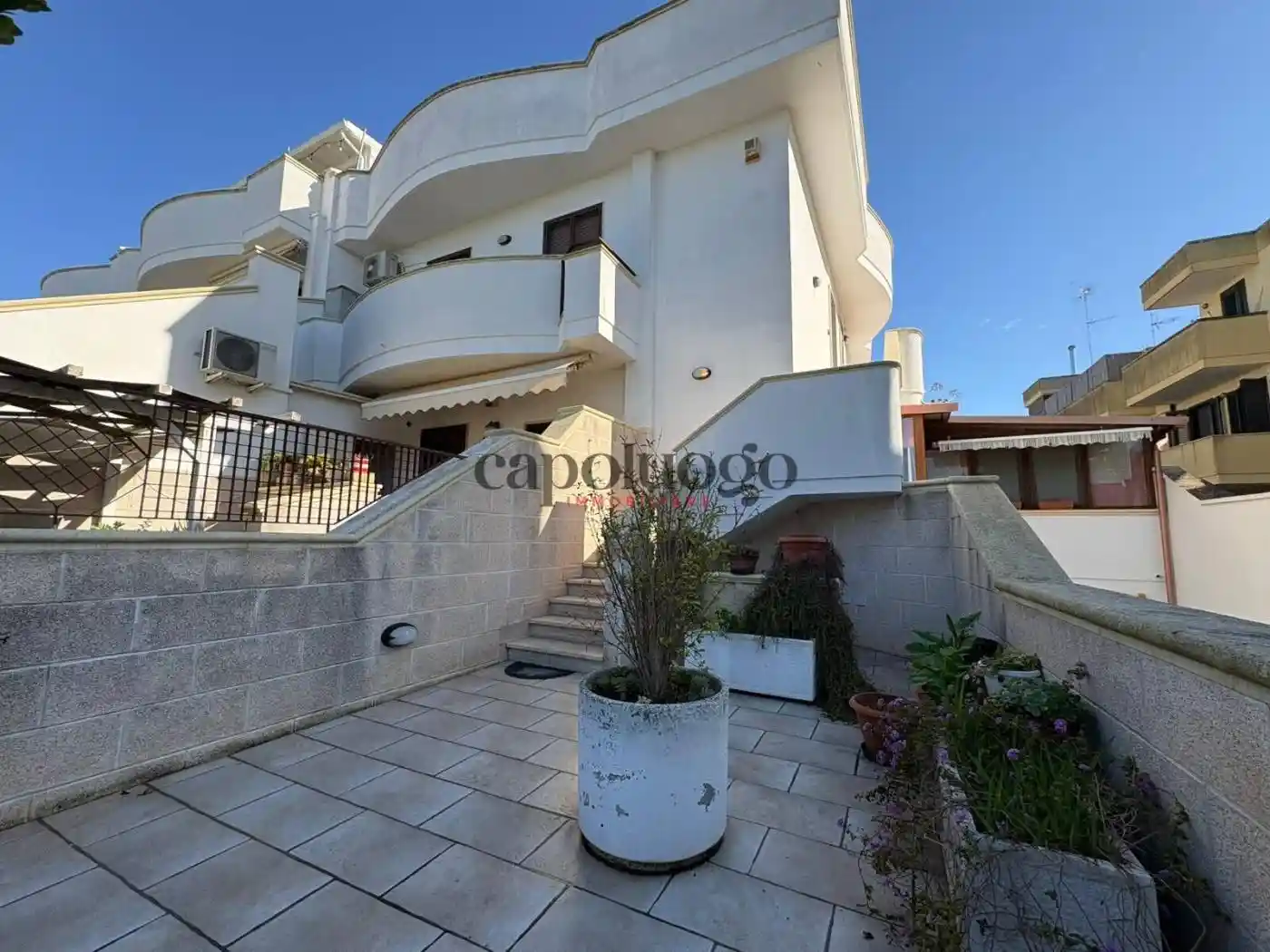 Villa a schiera via Giulio Cesare 62, Castromediano, Cavallino - foto 2