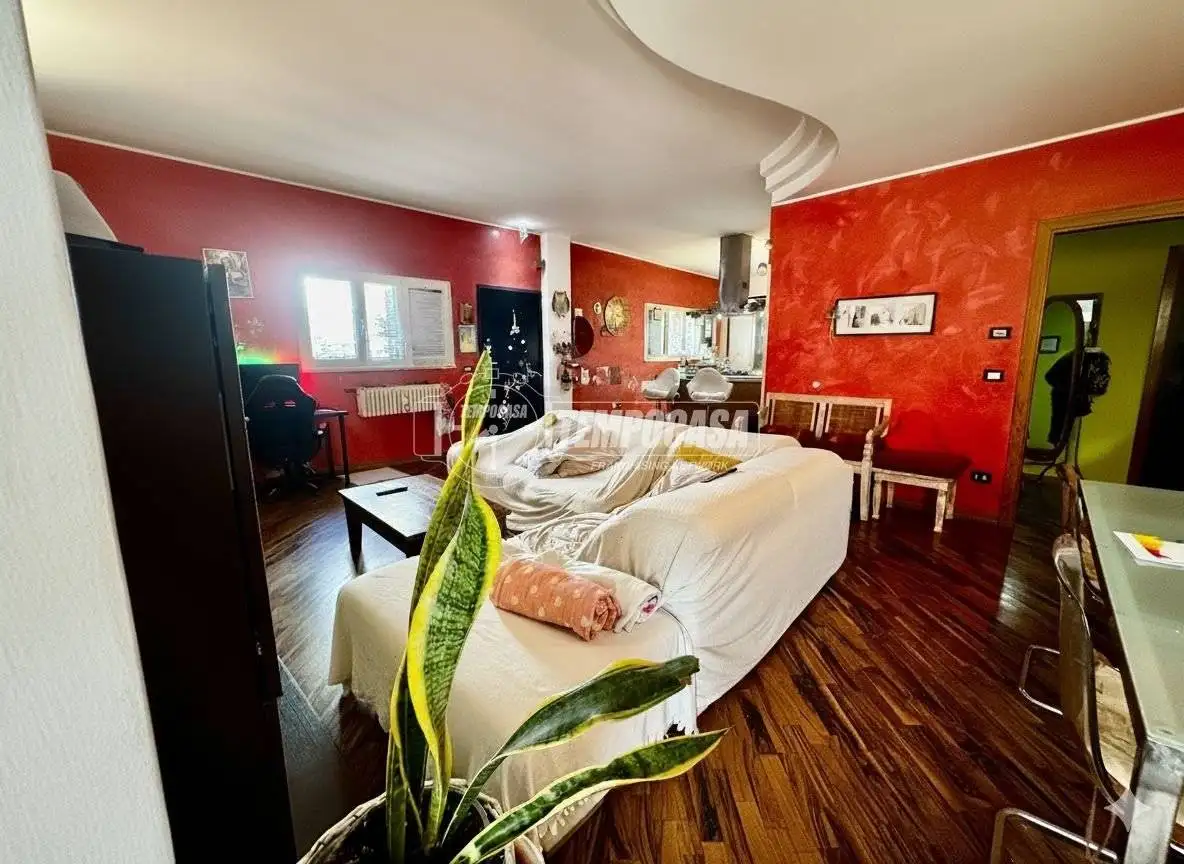 Trilocale buono stato, piano terra, Capurso - foto 3