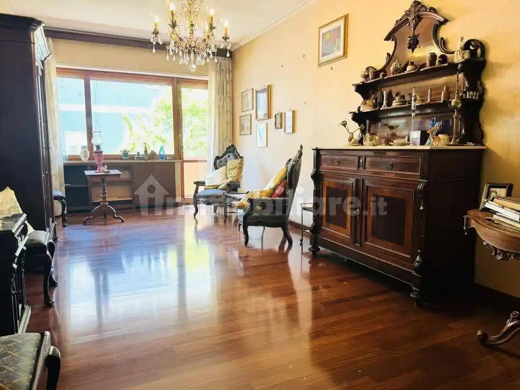 Quadrilocale viale Regina Margherita 91, Lungomare - Strada Parco, Pescara - foto 4