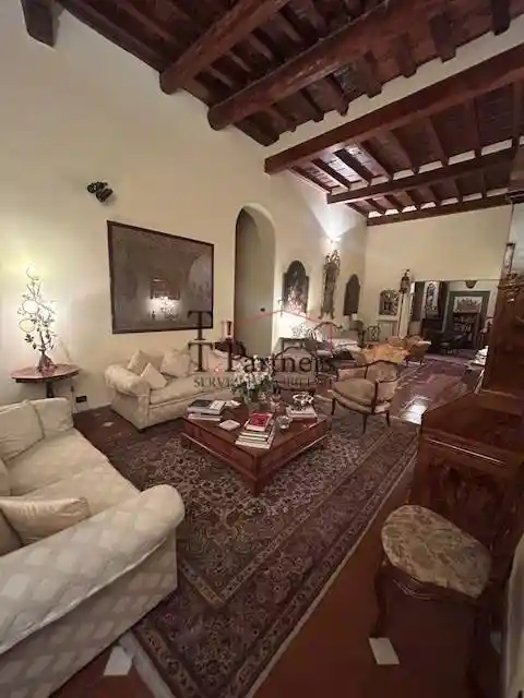 Appartamento in vendita a Firenze