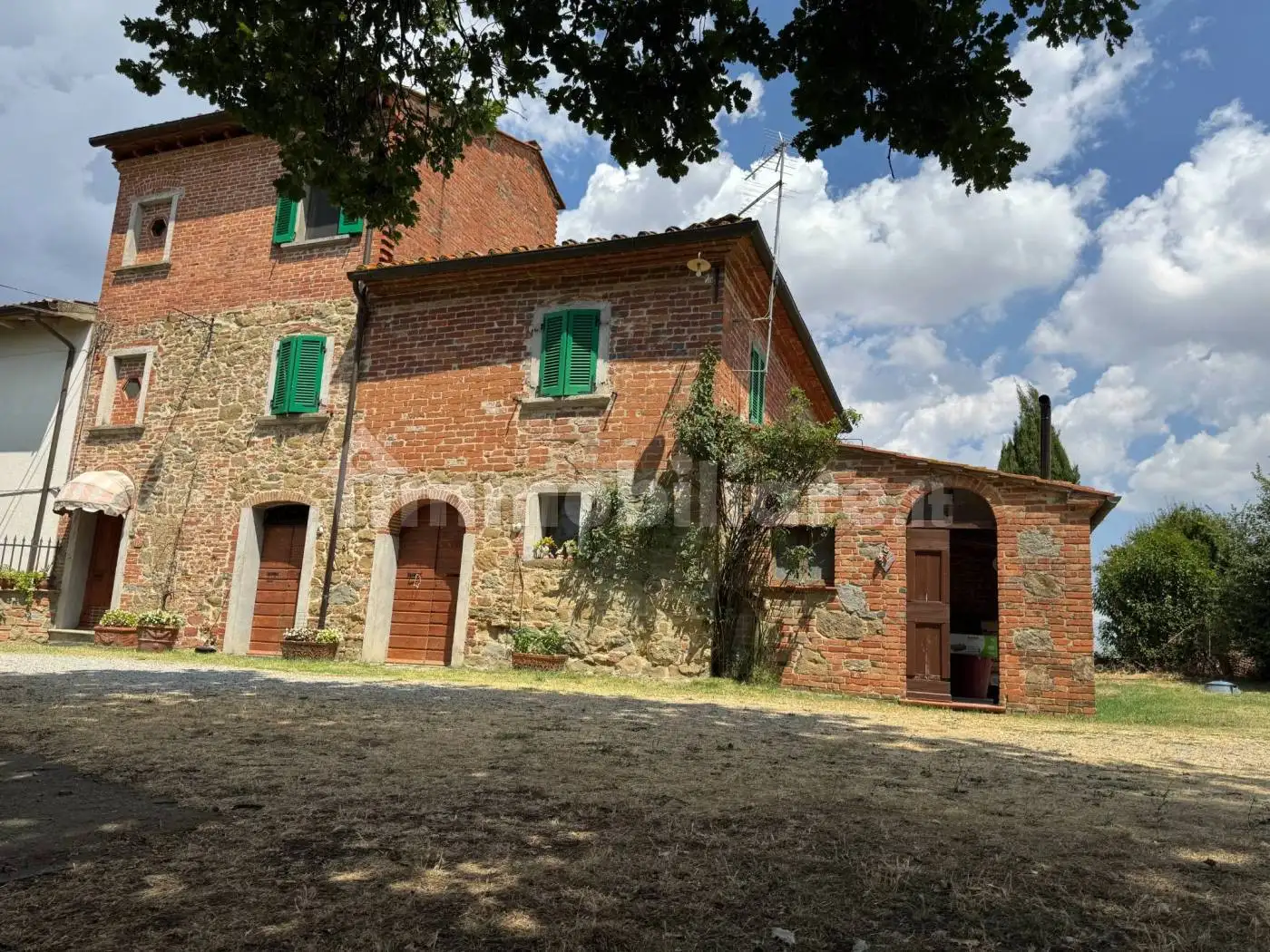 Rustico - Casale in vendita a Marciano della Chiana