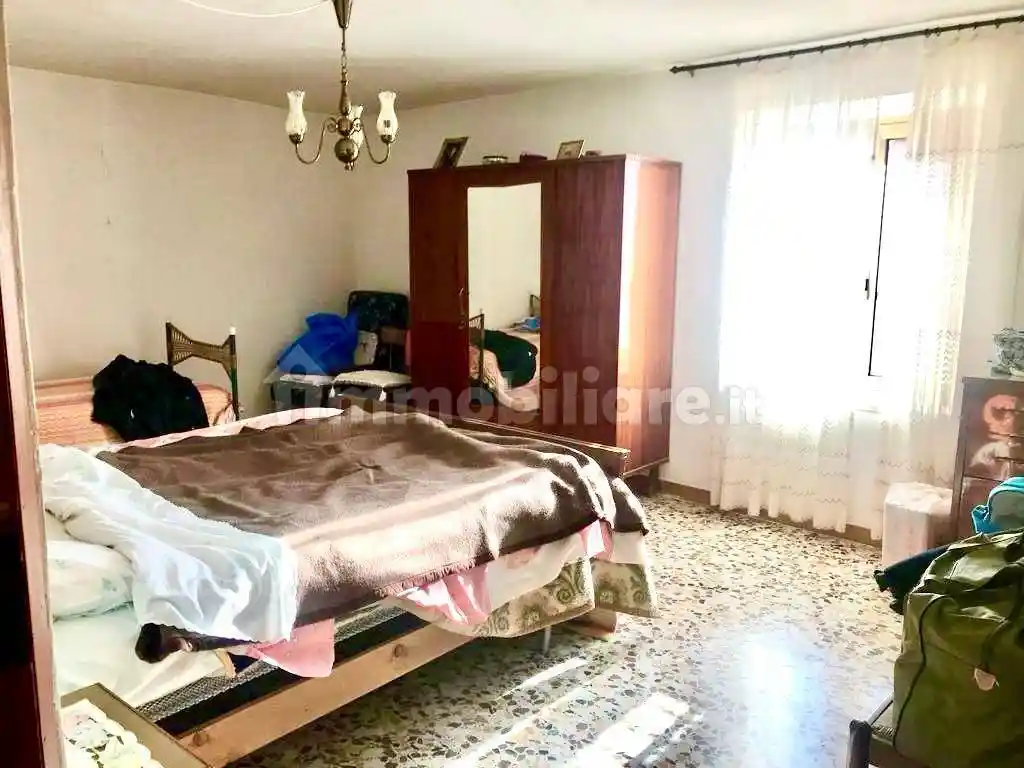 Casale Strada Regionale del Subasio, Porziano, Pian della Pieve, San Presto, Assisi - foto 2