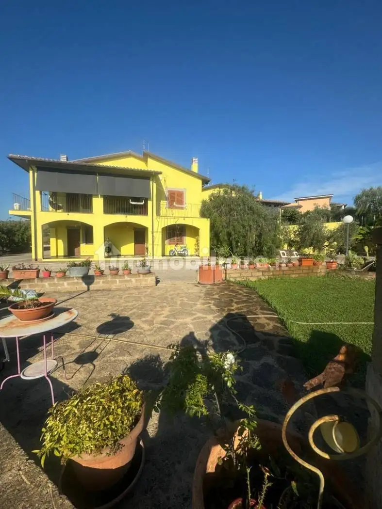 Villa in vendita a Civitavecchia