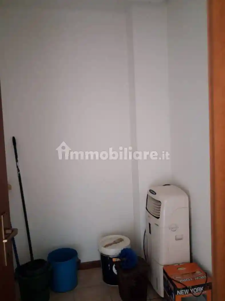 Bilocale via G. Majnoni, Centro, Erba - foto 5