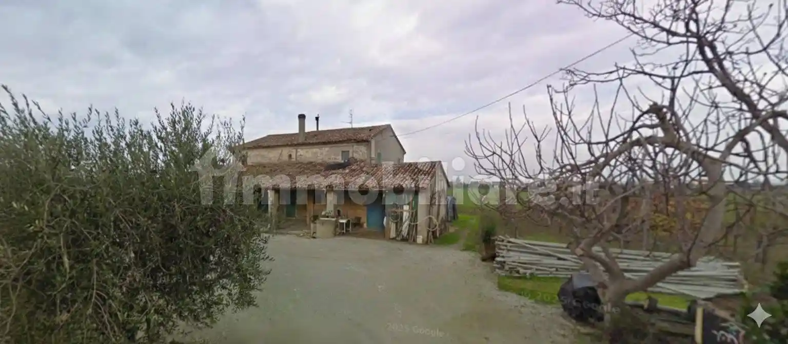 Rustico - Casale in vendita a Rimini