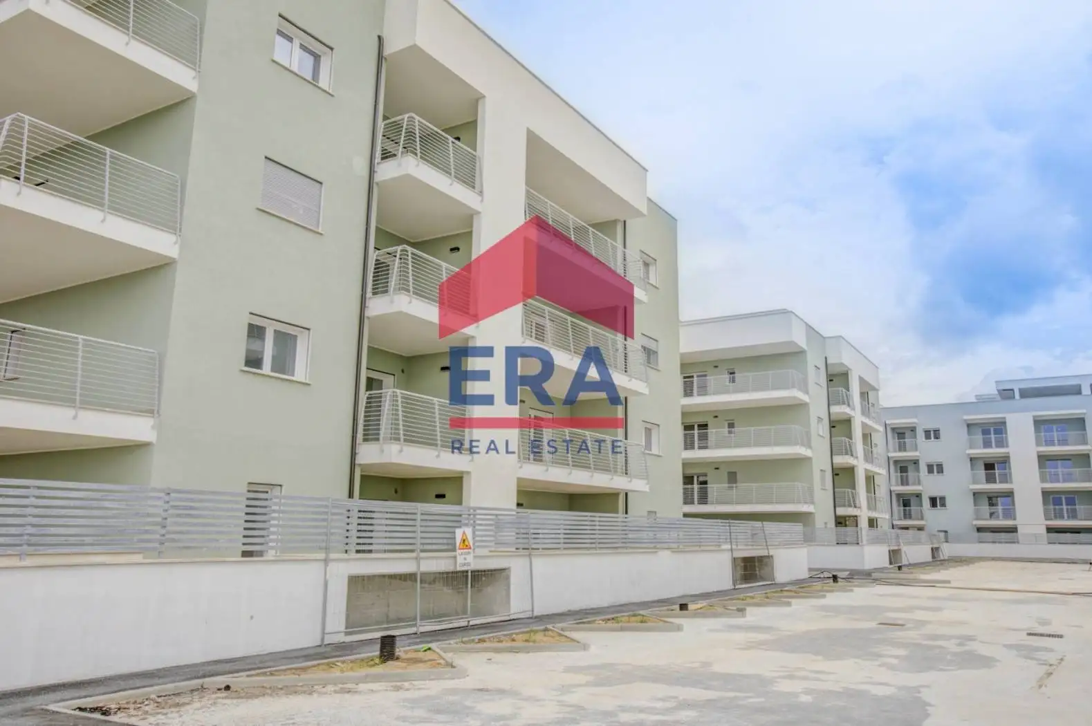 Appartamento in vendita a Pomezia