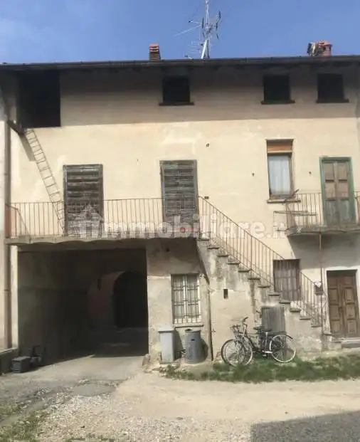 Casa indipendente in asta a Sumirago