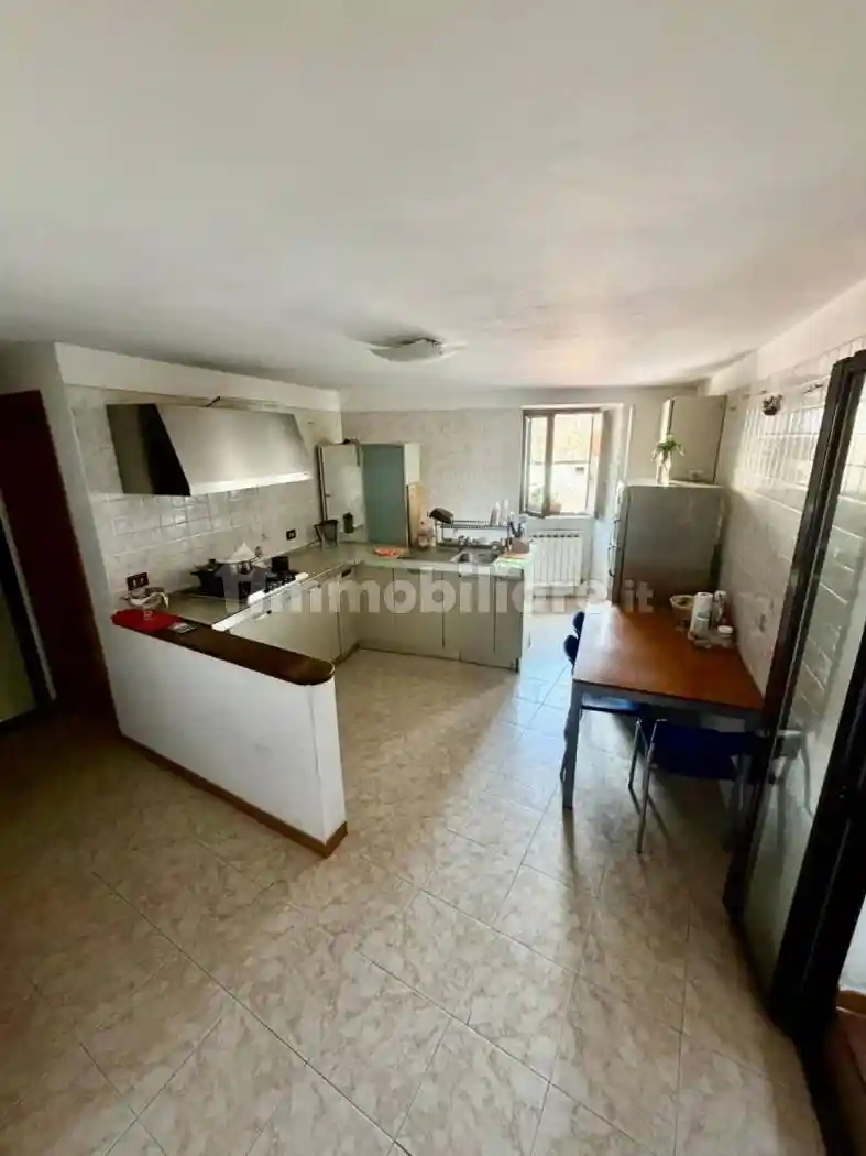 Quadrilocale via San Francesco d'Assisi, Centro Storico, Cosenza - foto 3