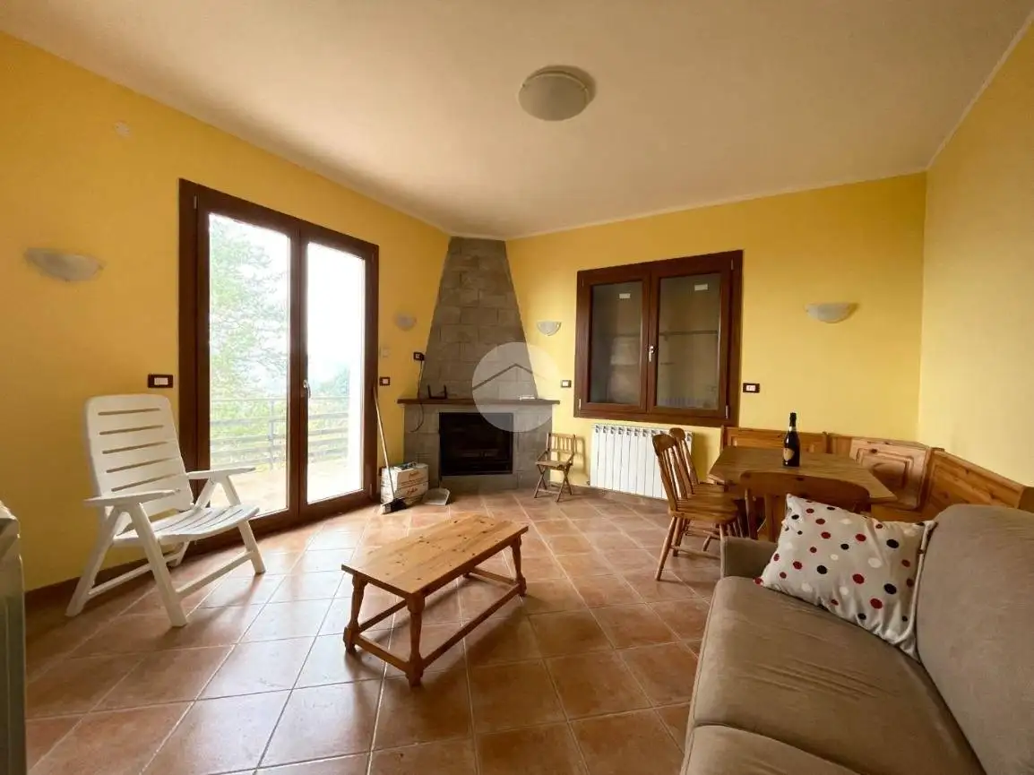 Casa indipendente in vendita a Bajardo