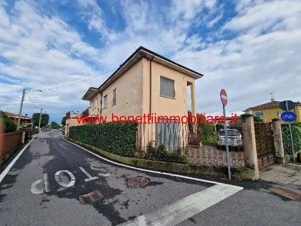 Villa in vendita a Monte Cremasco