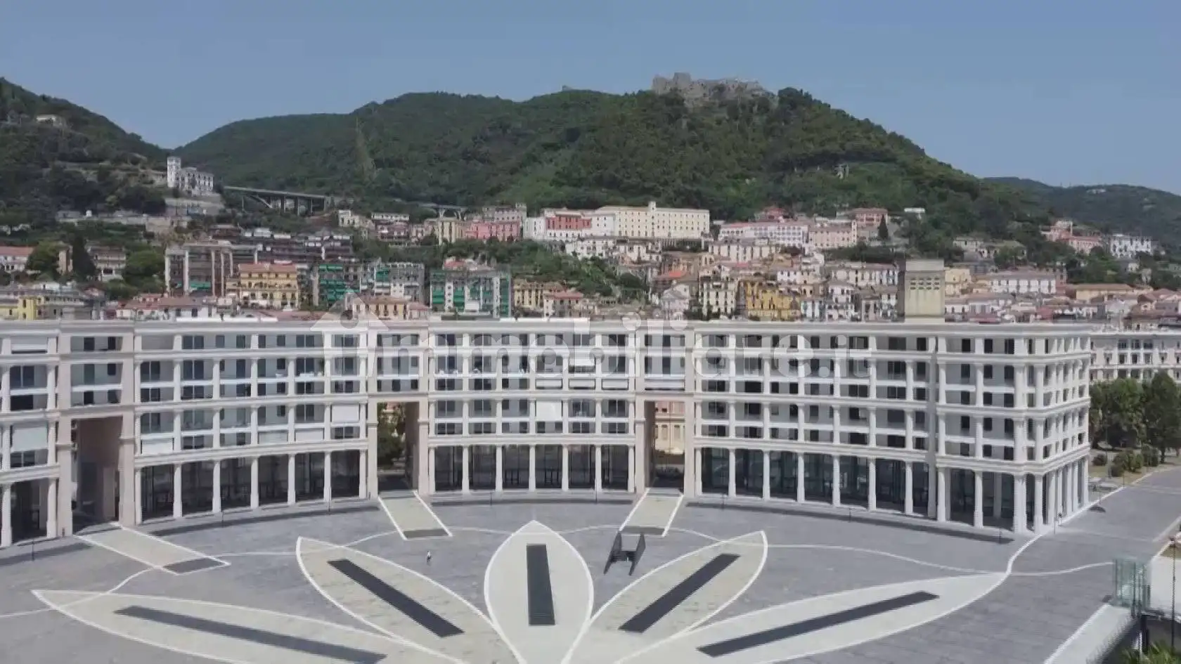 Appartamento in affitto a Salerno