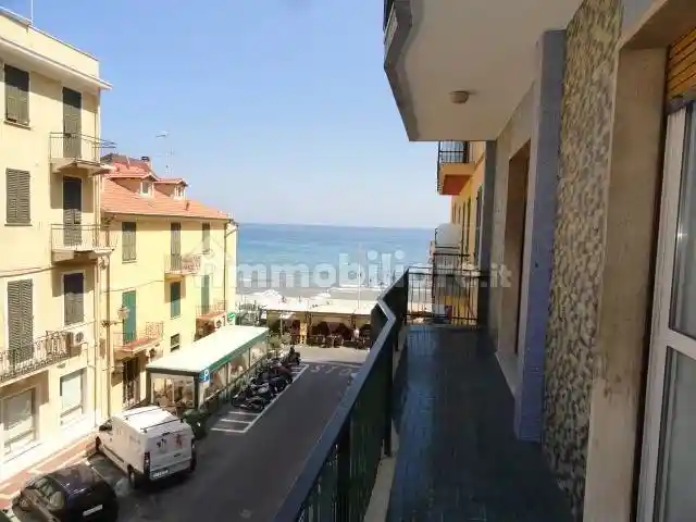 Bilocale piazza Andrea Doria, Borgo Coscia, Alassio - foto 5