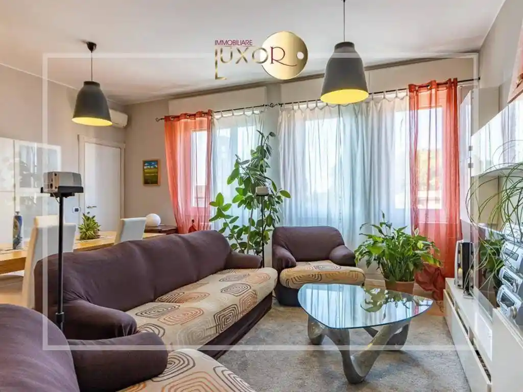 Appartamento in vendita a Merate