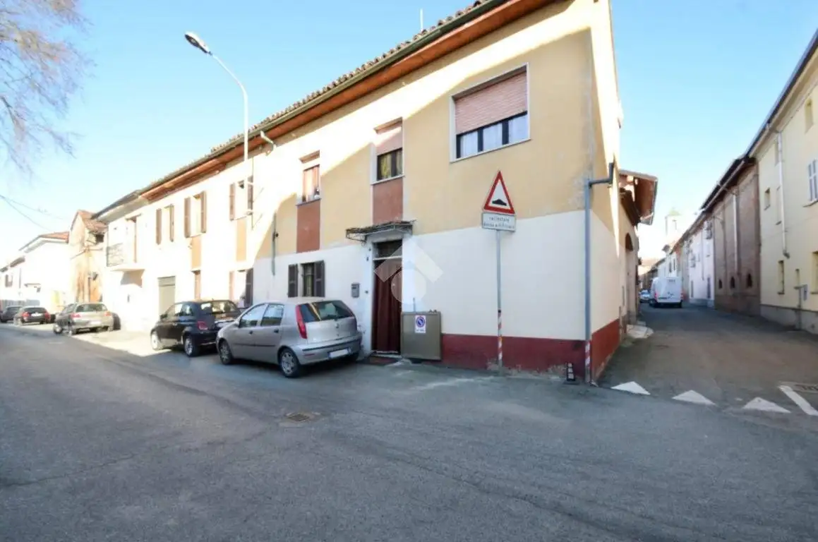 Casa indipendente in vendita a Alessandria