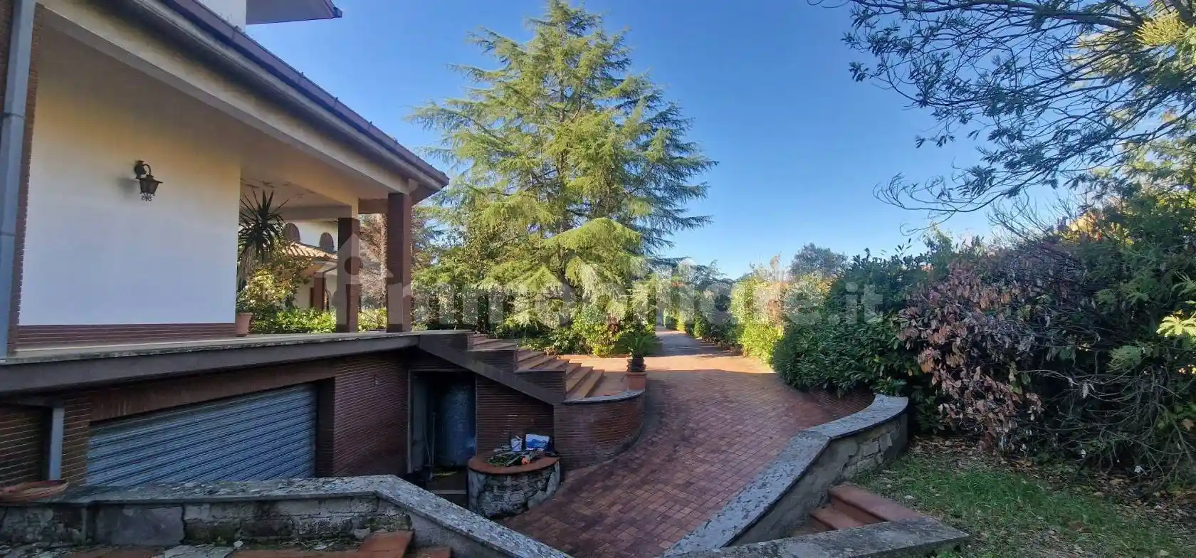 Villa unifamiliare via Quarona, Valle Santa, Roma - foto 5