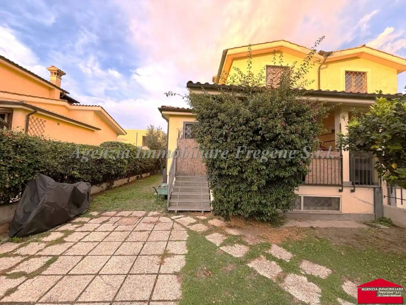 Villa in vendita a Fiumicino