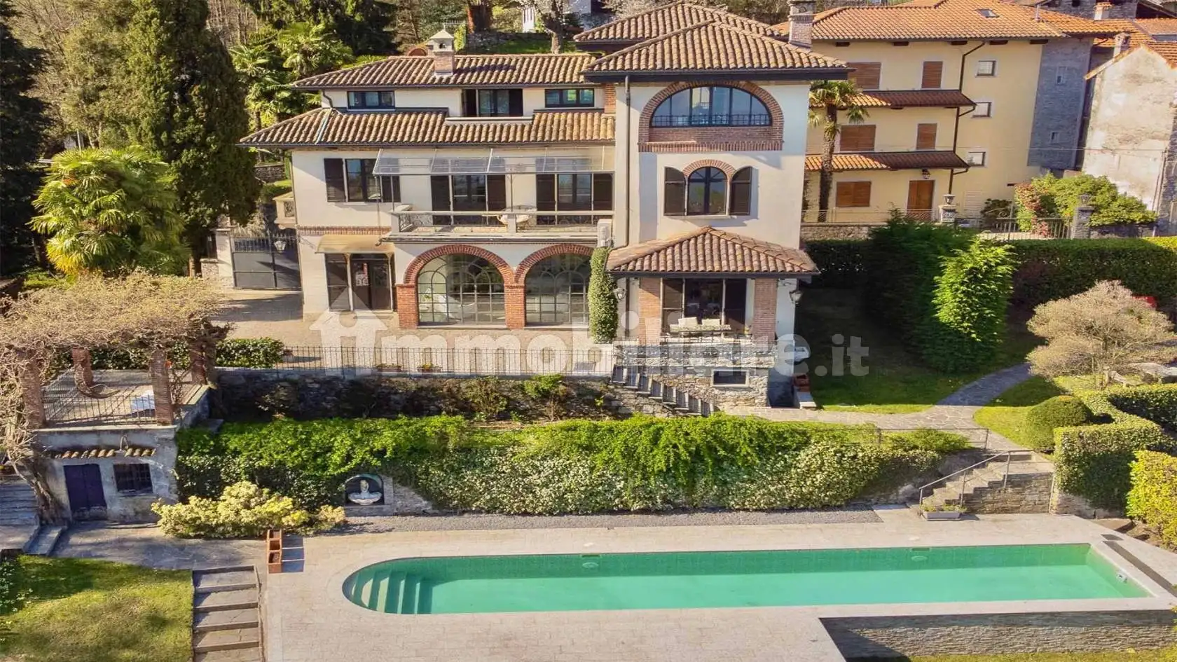 Villa in vendita a Stresa