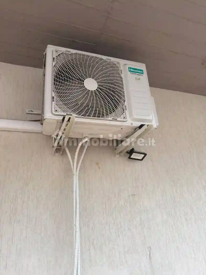 Quadrilocale via Emilia 14, Lungomare Marconi, Alba Adriatica - foto 2