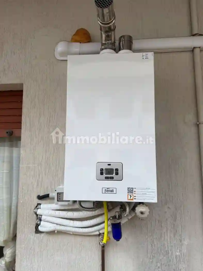 Quadrilocale via Emilia 14, Lungomare Marconi, Alba Adriatica - foto 3