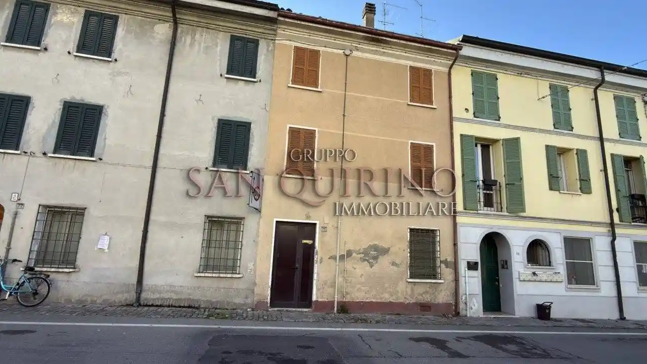 Casa indipendente in vendita a Viadana