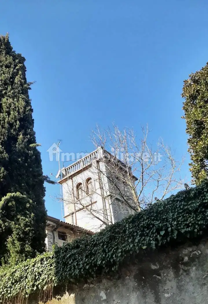 Villa in vendita a Udine