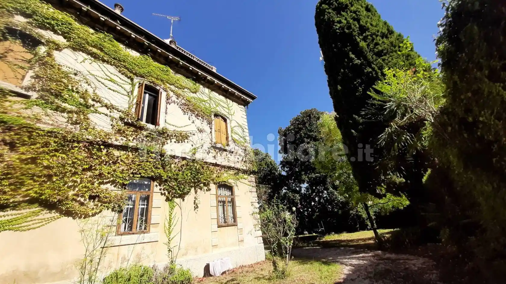 Villa unifamiliare via Fabio Asquini 41, Volpe - Villalta, Udine - foto 3