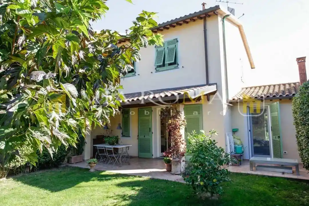 Villa plurifamiliare, ottimo stato, 170 m², Monte San Quirico - Tre Cancelli, Lucca - foto 3