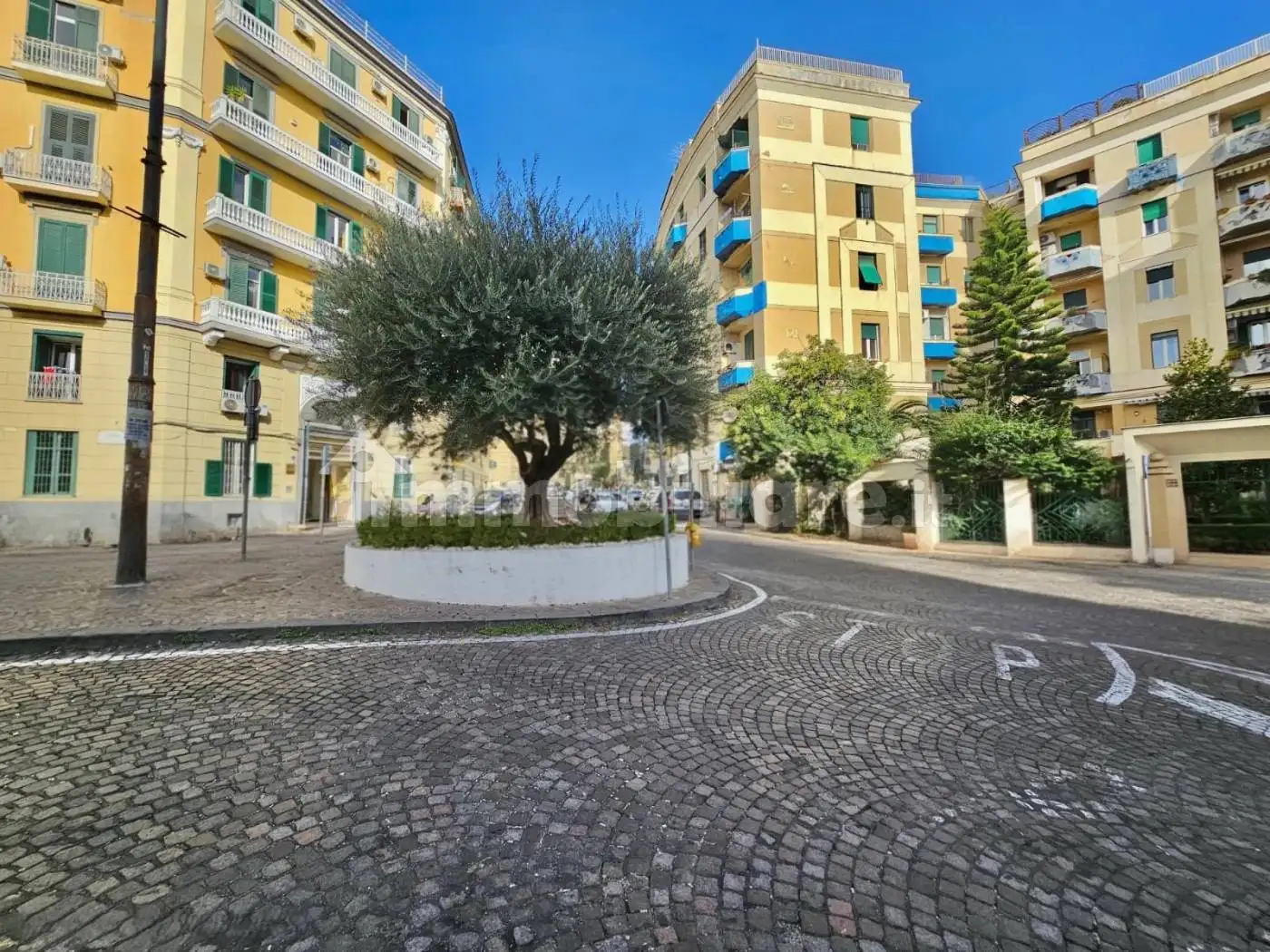 Appartamento in affitto a Napoli