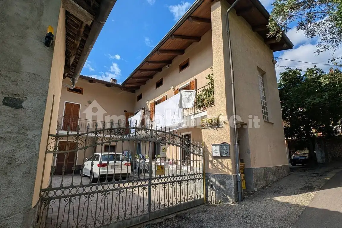 Quadrilocale via Carrera 8, Centro, Chiaverano - foto 2