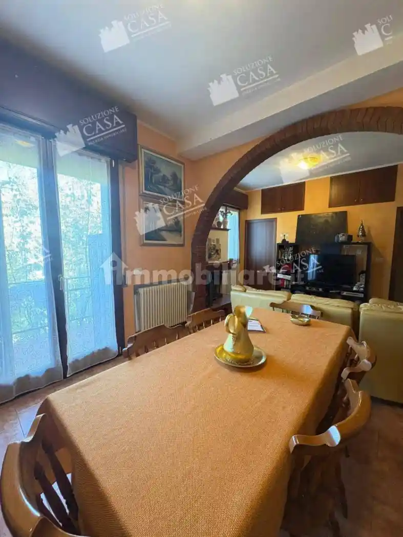 Quadrilocale ottimo stato, secondo piano, Centro, Castello d'Argile - foto 3