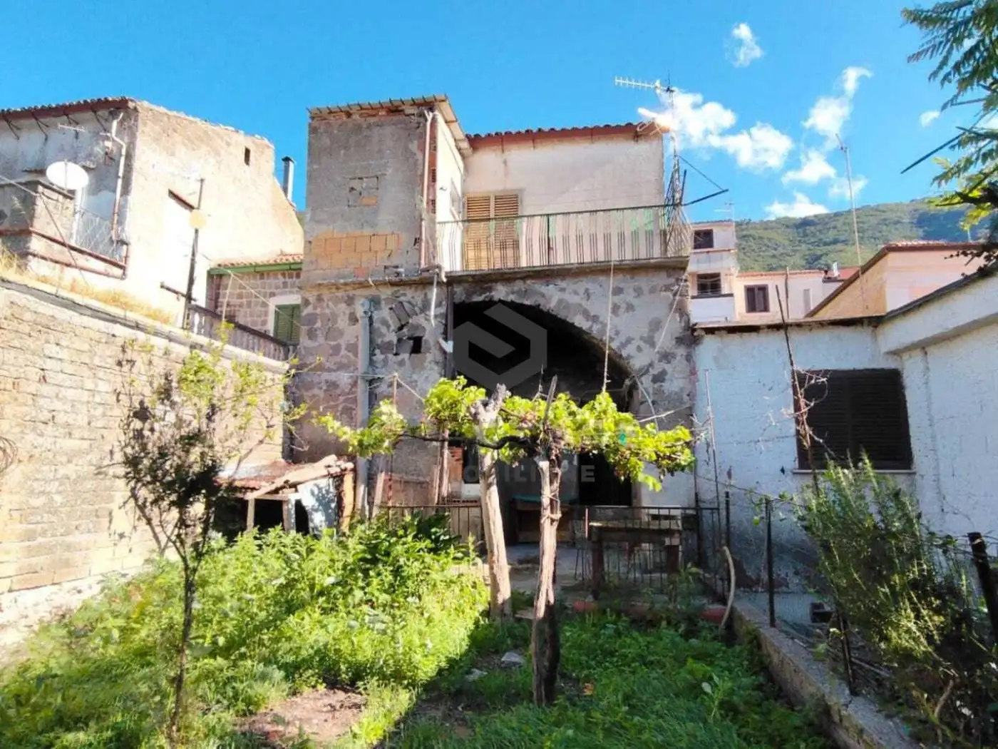 Casa indipendente in vendita a Frasso Telesino