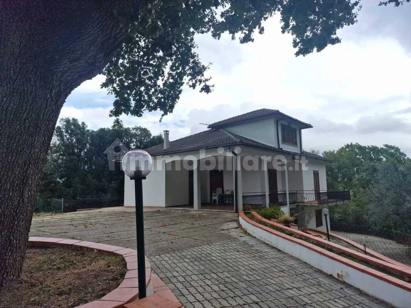 Villa in vendita a Configni