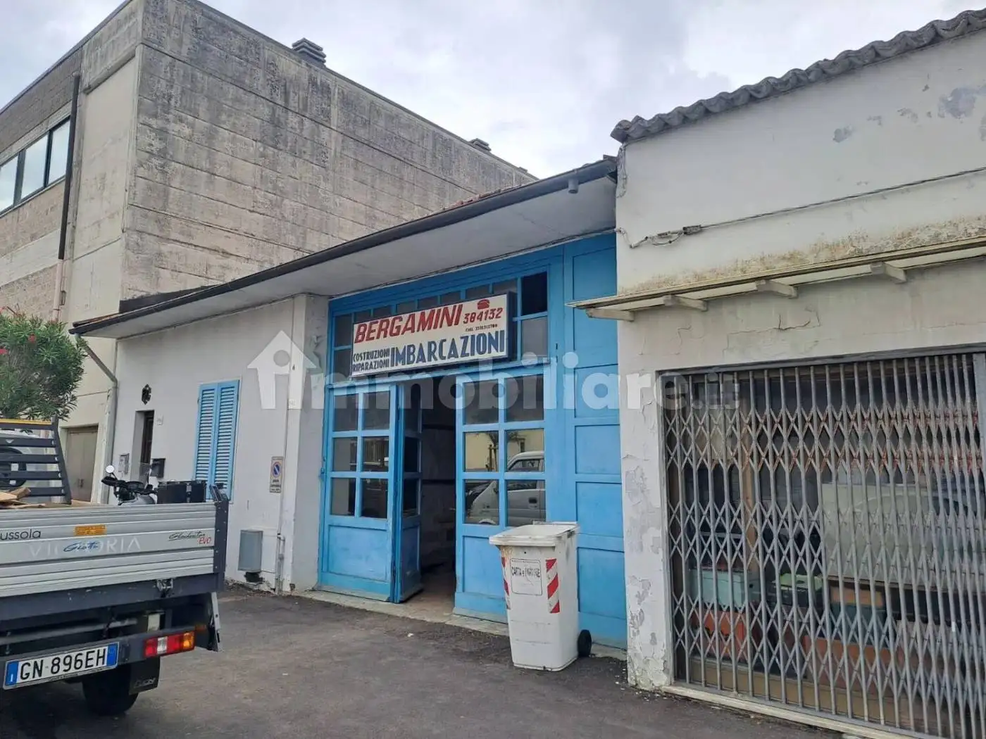 Palazzo - Edificio in vendita a Viareggio