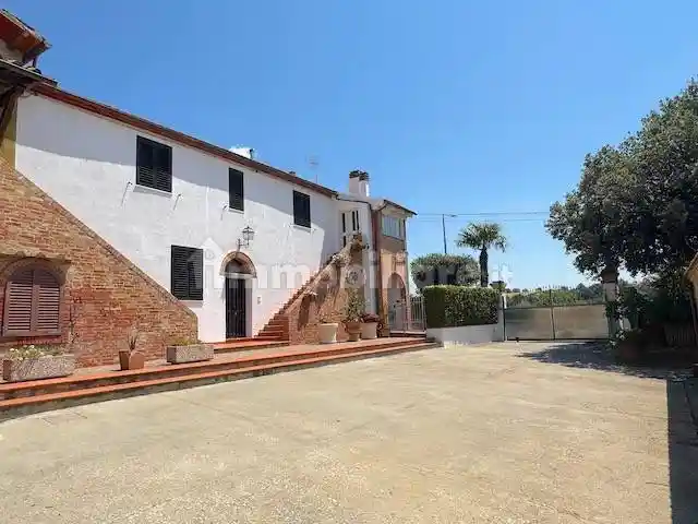 Rustico - Casale in vendita a Cortona