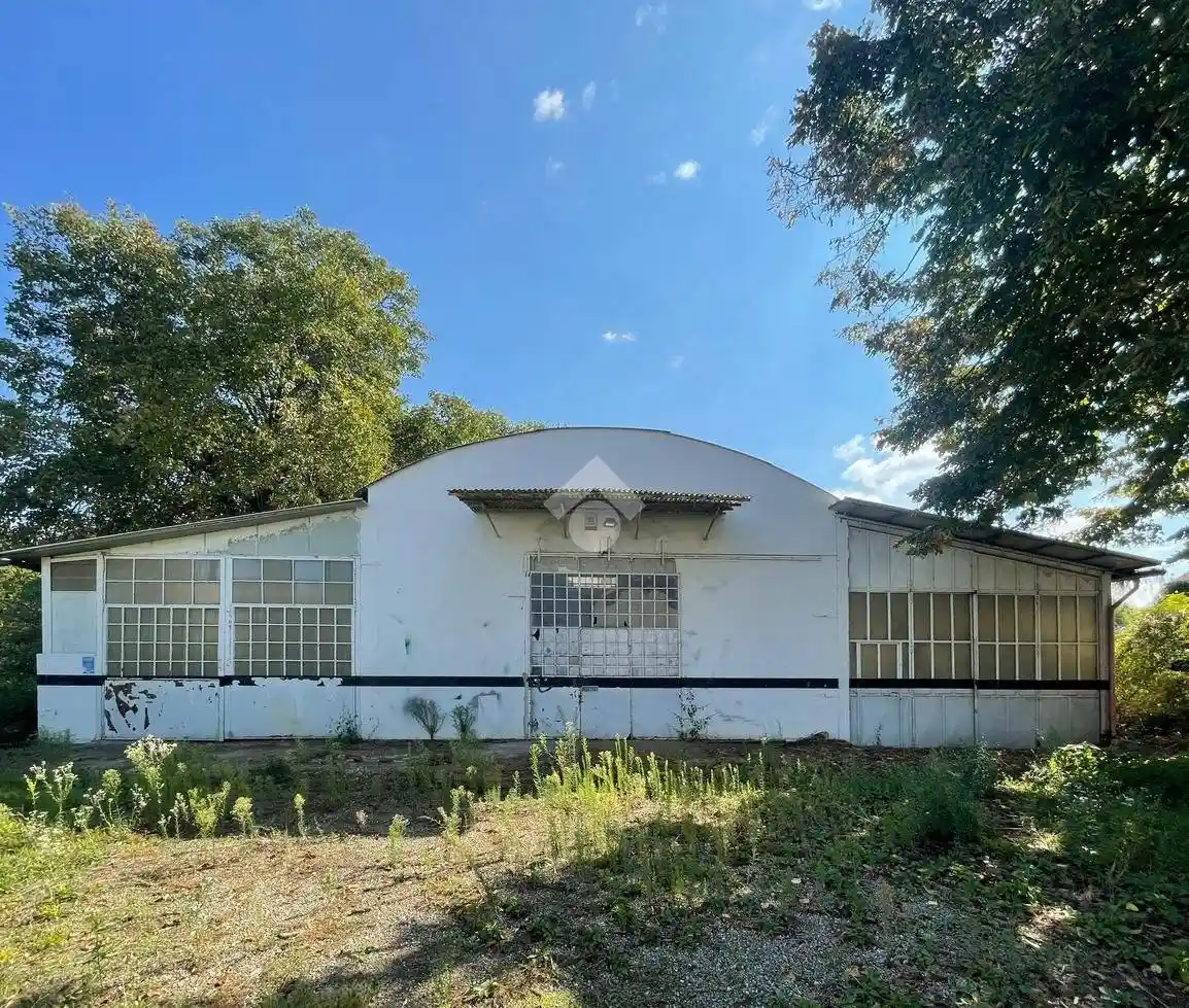 Appartamento in vendita a Voghera