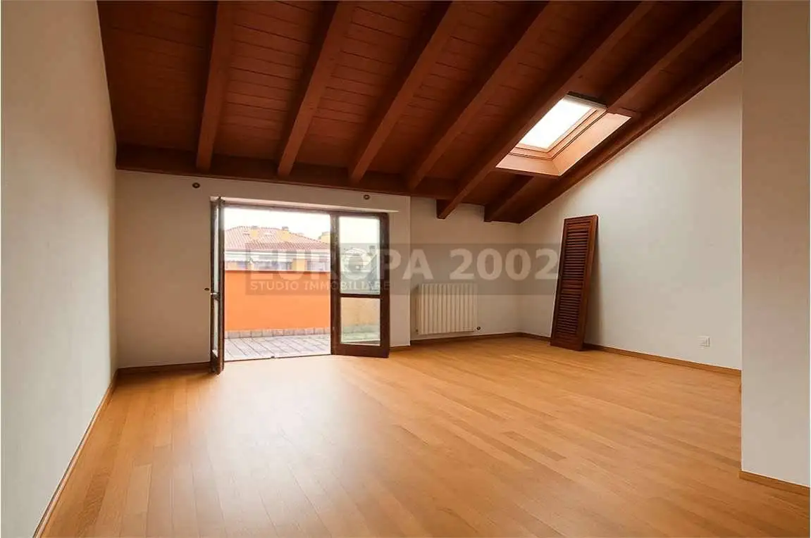 Appartamento in vendita a Peschiera Borromeo