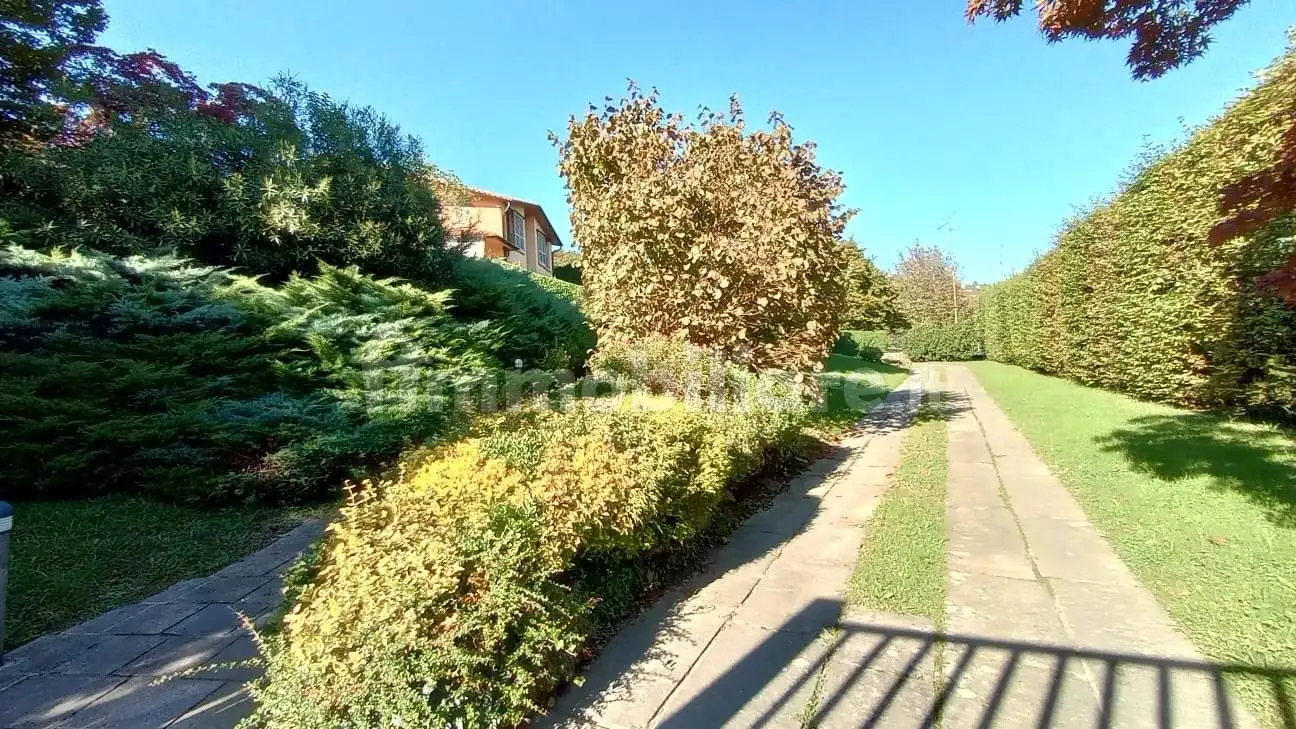 Villa in vendita a Bergamo