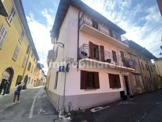 Appartamento in asta a Levate