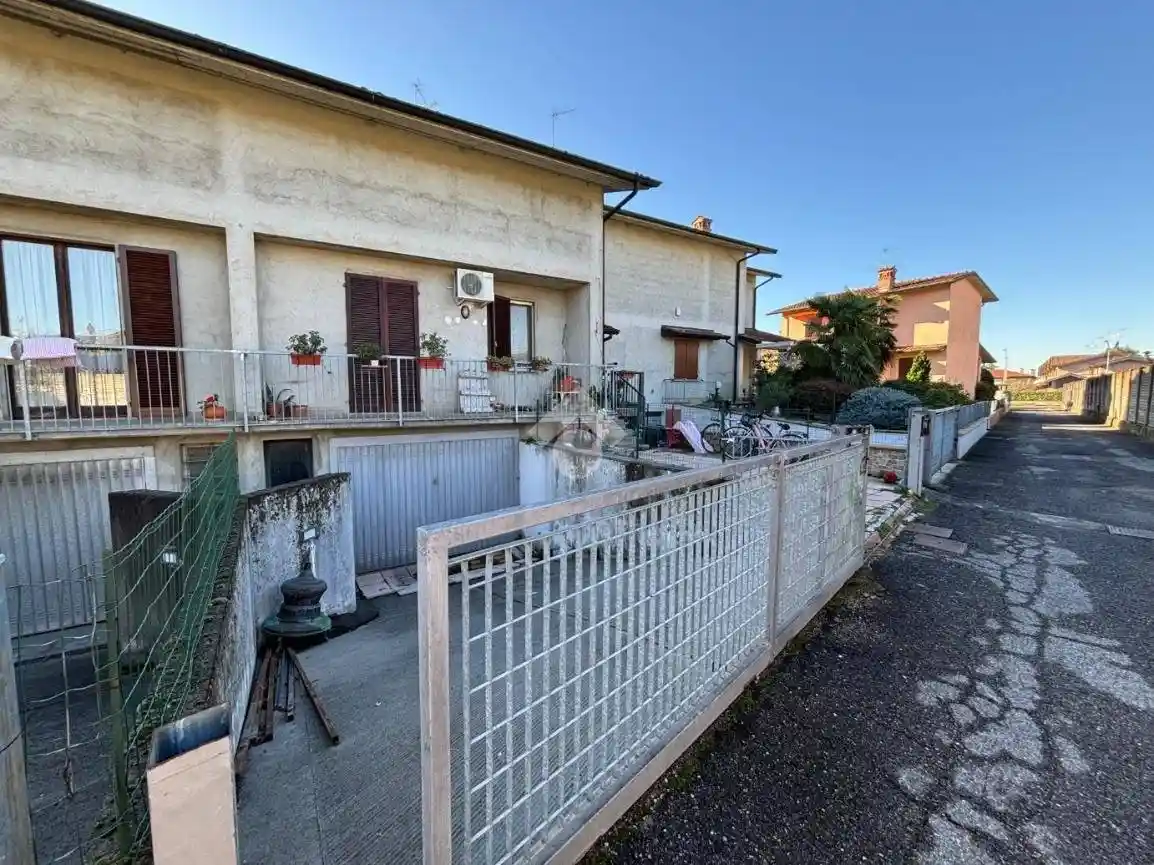 Villetta a schiera - foto 2