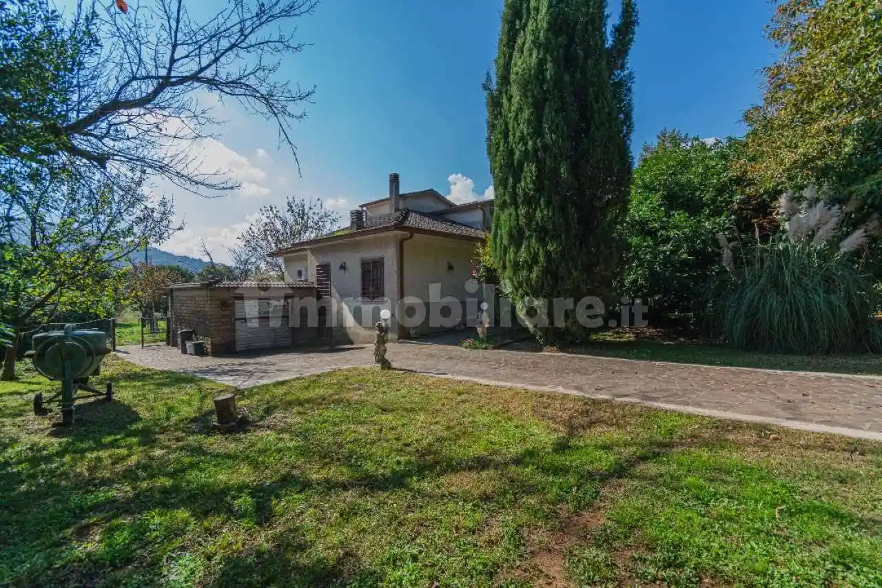 Villa in vendita a Artena