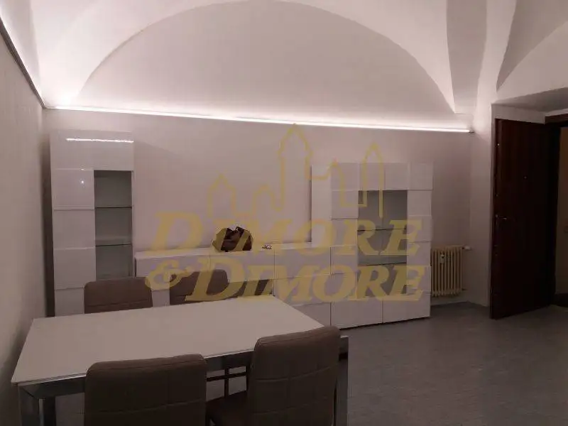 Bilocale ottimo stato, piano terra, Intra Centro Storico, Verbania - foto 2