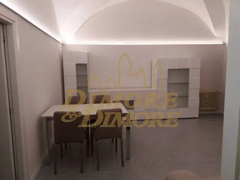 Bilocale ottimo stato, piano terra, Intra Centro Storico, Verbania - foto 3