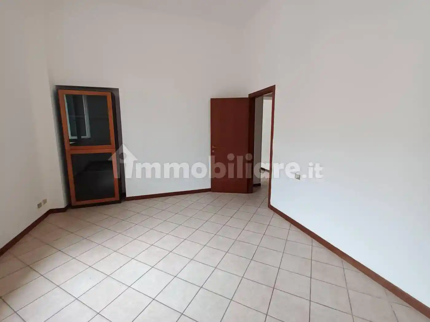 Bilocale via Como 26, Centro, Varese - foto 4