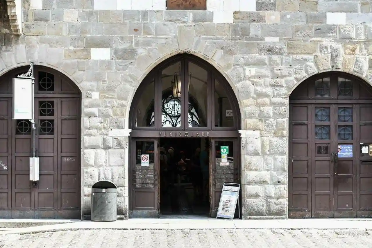 Bilocale piazza Luigi Angelini, Città Alta, Bergamo - foto 5