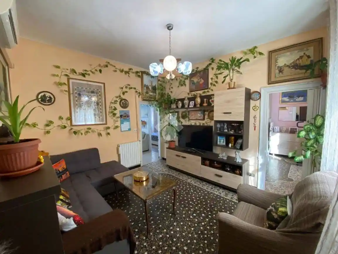 Appartamento in vendita a Genova