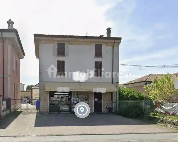 Palazzo - Edificio in vendita a Carpaneto Piacentino